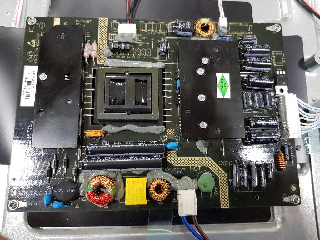 Alimentation TV OKI - Modèle AYP250009 / B19E-LED1i - Occasion